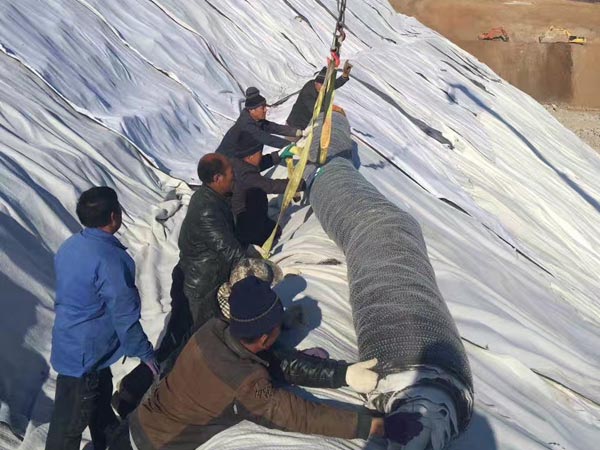 膨潤(rùn)土防水毯施工